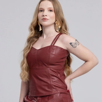 xx_top-bianca-605bc4325168cecb0e5c508885a1be38-26-0.webp